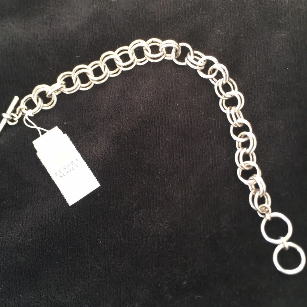 New Kendra Scott Double Link Bracelet with 3 Silver Tone Charm Accessories